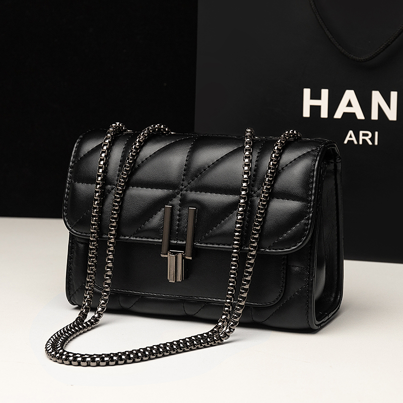 Classic Quilted Detail Square  - Women Bags Ysl 评论和价格