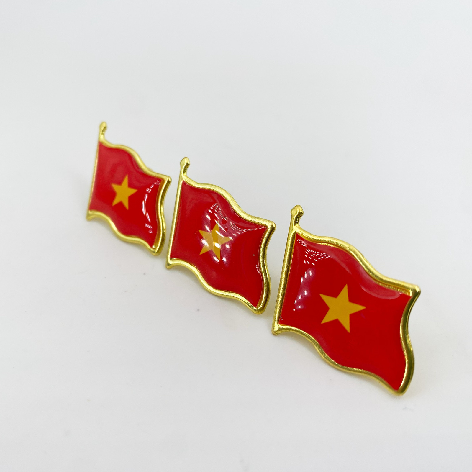 Vietnam Flag Lapel Pins Bulk W - Women Bags Vietnam 评论和价格