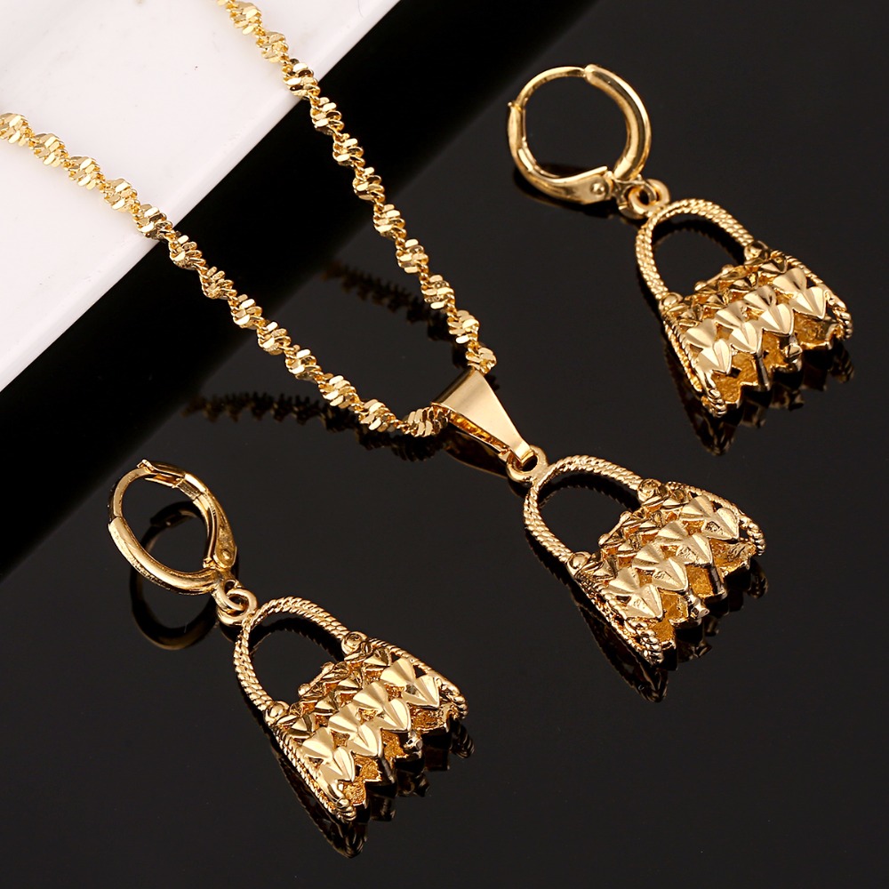 Papua New Guinea PNG Necklace  - Women Bags Png 评论和价格